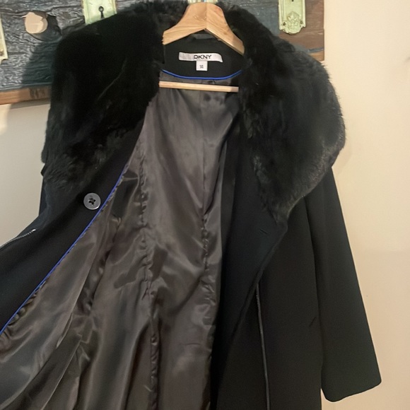 DKNY Black Asymmetrical Wool Mix Coat with Faux Fur Collar Size 14 - Picture 12 of 16